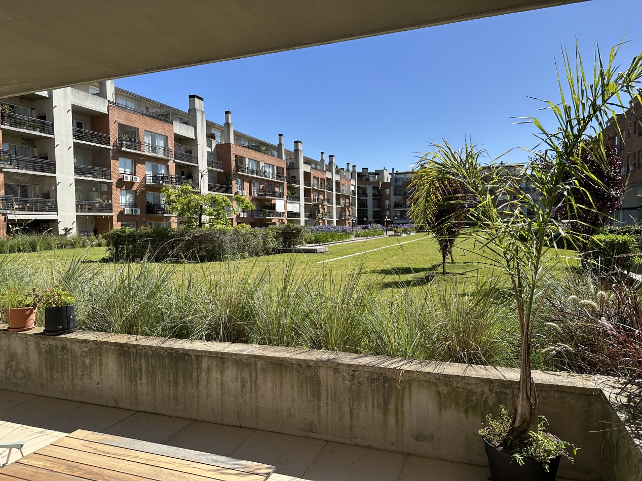 BECCAR PLAZA II - DEPARTAMENTO EN VENTA 3 AMBIENTES CON DEPENDENCIA EN PB