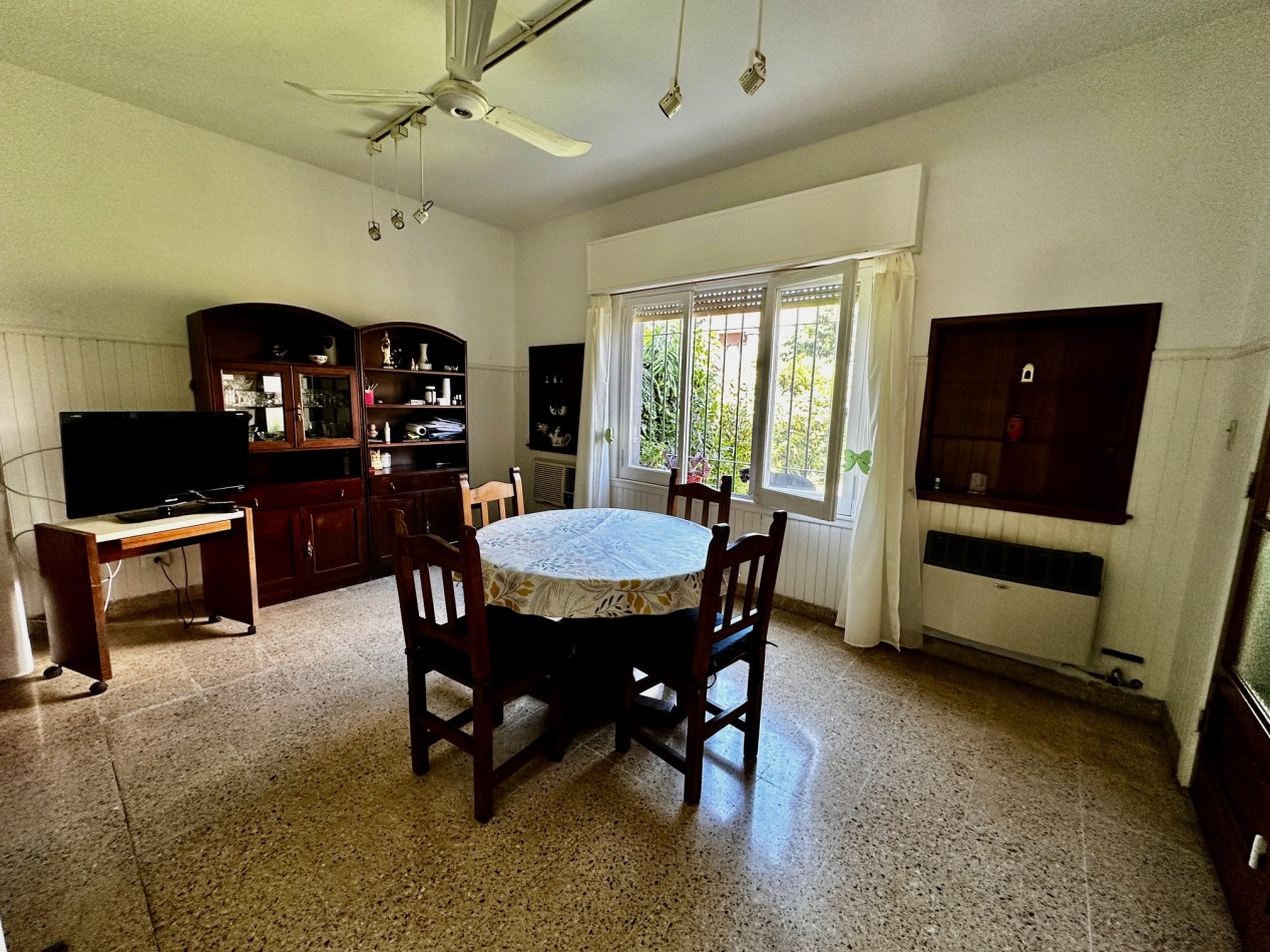 PH en venta  en Beccar en planta baja con   propio