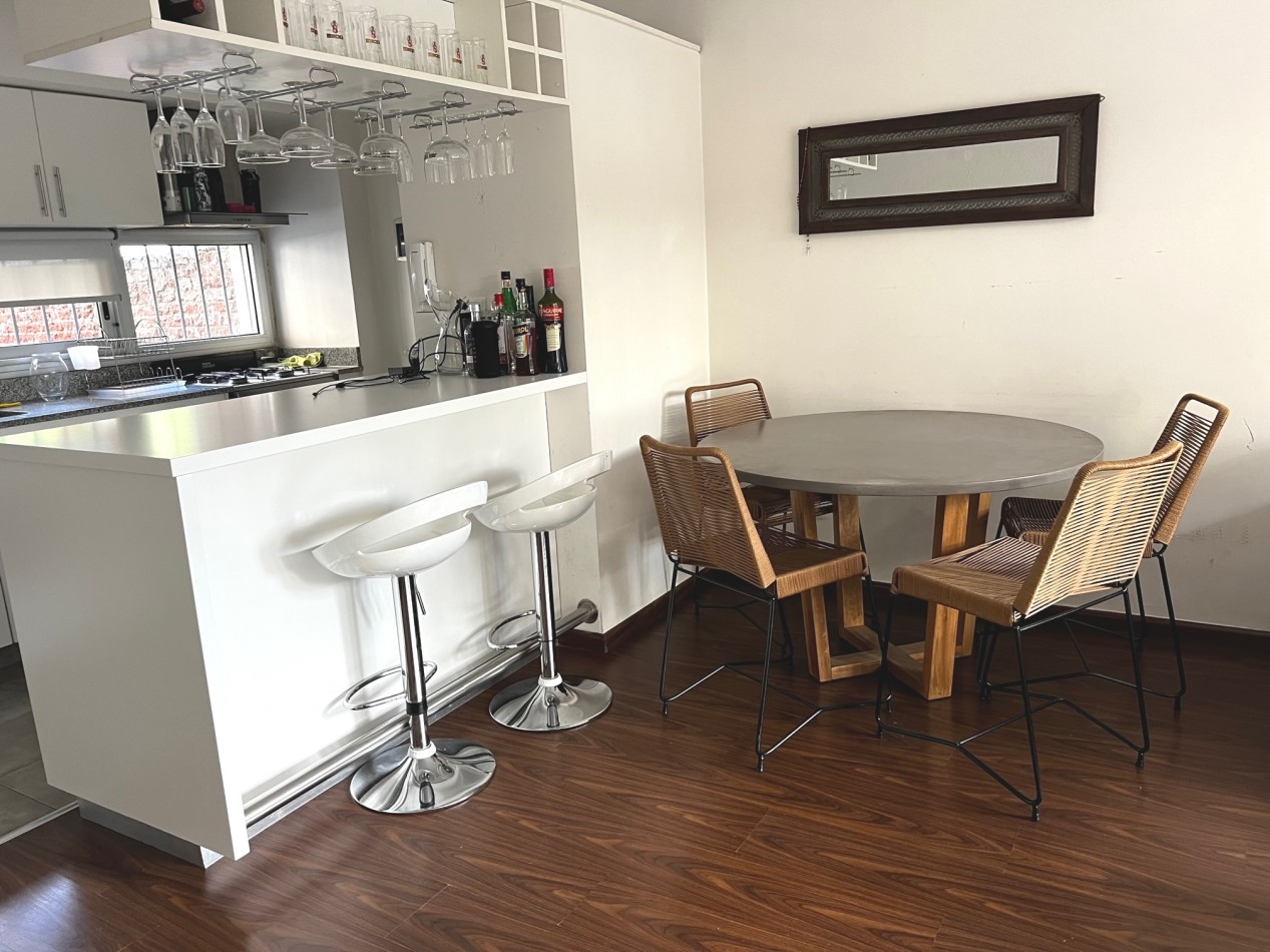 Departamento en  venta, dos amplios ambientes con cochera en San Fernando