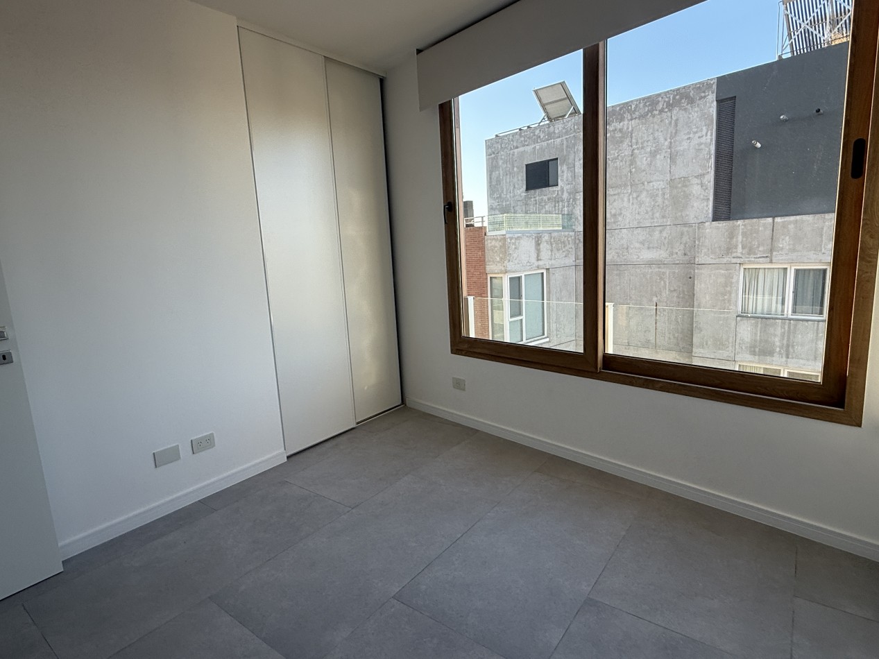 Departamento en San Isidro en alquiler con balcon terraza y cochera  a estrenar