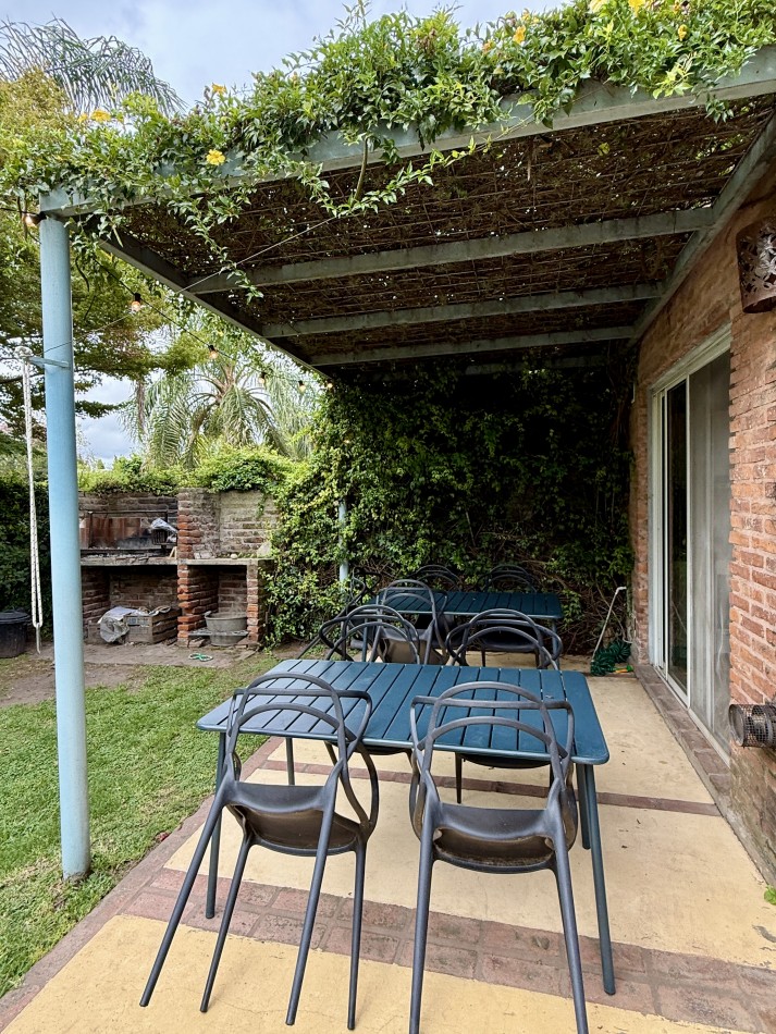 Casa en alquiler en Barrio Los Faroles