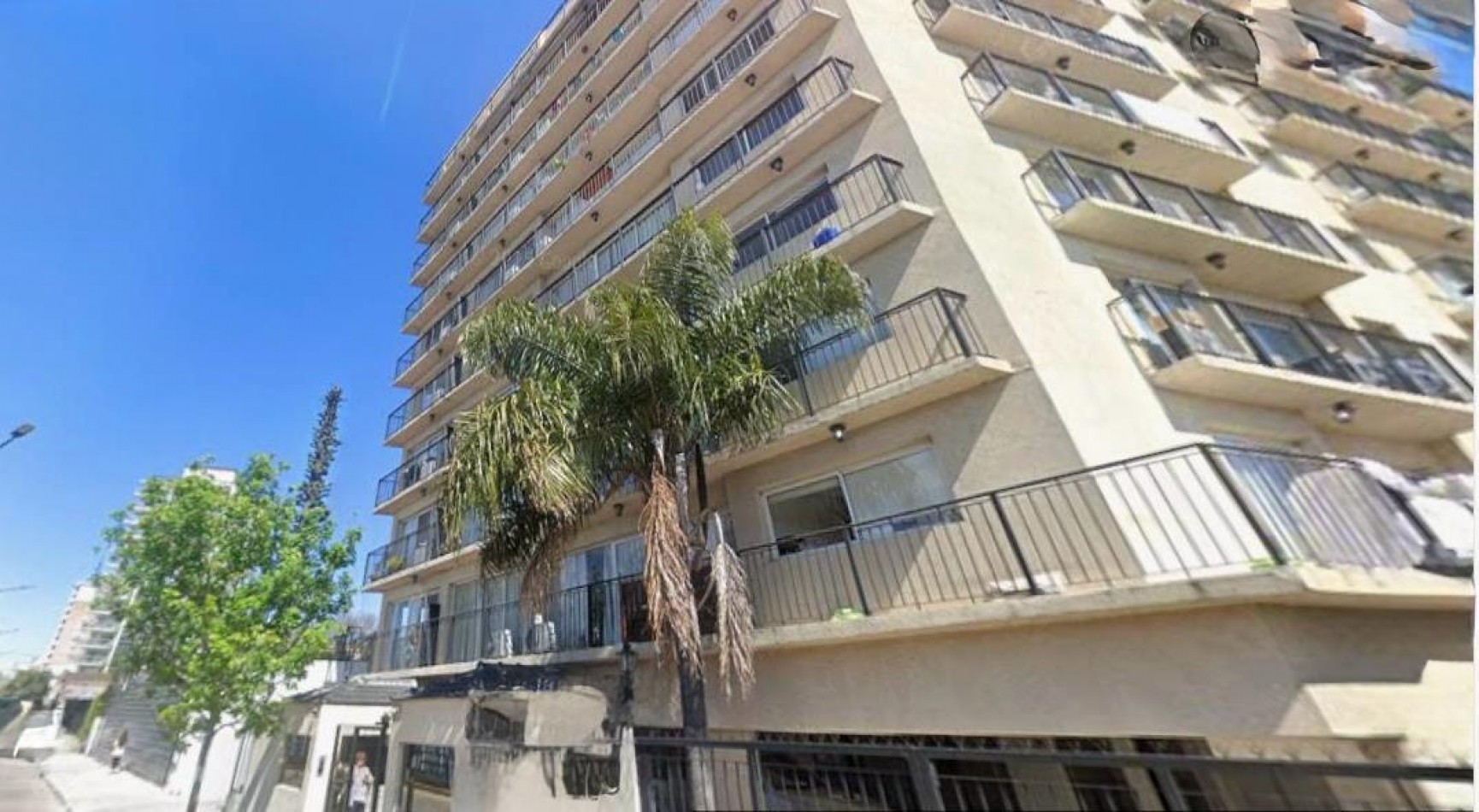 Departamento en venta de dos ambientes con balcon y cochera