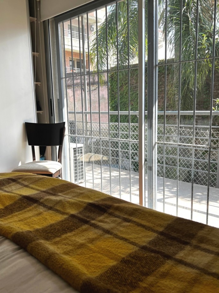 Departamento en  venta, dos amplios ambientes con cochera en San Fernando