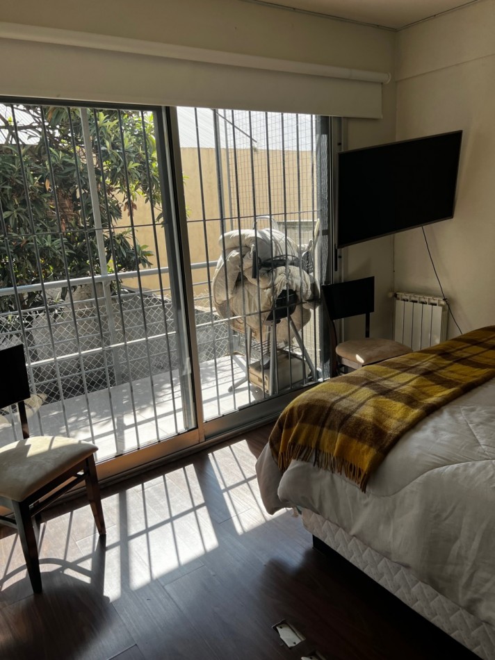 Departamento en  venta, dos amplios ambientes con cochera en San Fernando