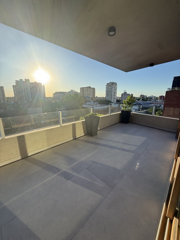 Departamento en San Isidro en alquiler con balcon terraza y cochera  a estrenar