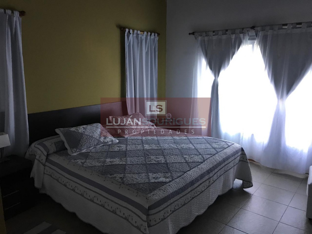 IMPECABLE CASA EN BARRIO CLUB DE CAMPO LAS CAÑUELAS, TODA EQUIPADA