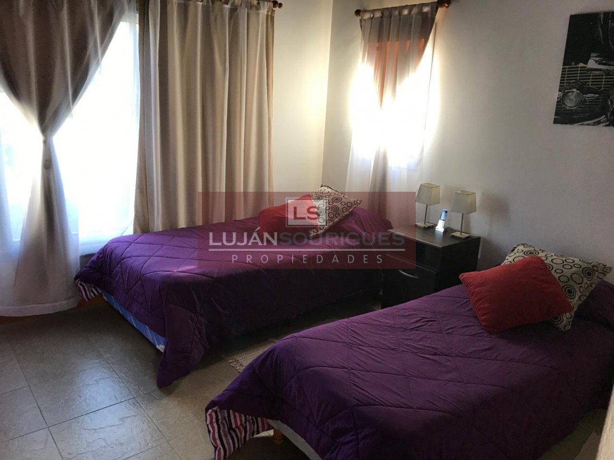 IMPECABLE CASA EN BARRIO CLUB DE CAMPO LAS CAÑUELAS, TODA EQUIPADA