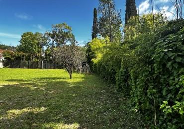 Lote en  venta en exclusivo barrio en Beccar