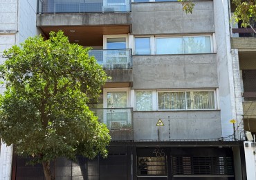 Departamento duplex en venta en San Isidro con terraza y cocheras