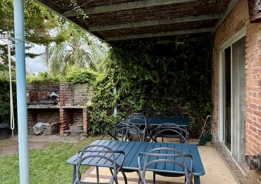 Casa en alquiler en Barrio Los Faroles