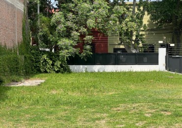 Lote en  venta en exclusivo barrio en Beccar